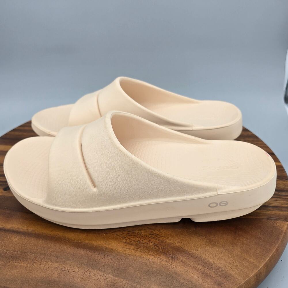 Oofos Ooahh Sandals Women's 10 Cream Slip On Comfort Sport Recovery Slides Shoes - Picture 3 of 7